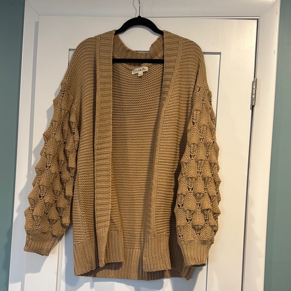 Vine and Love  - Cardigan Sweater with Textured Sleeves